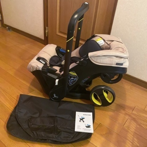 一体型チャイルドシート　ベビーカー　インファントカーシート配達OK　ストローラー　折りたたみ式ベビーカー 
