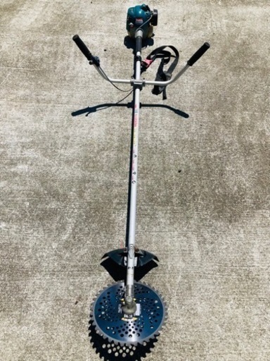 マキタ　刈払機　MEM201S 草刈機