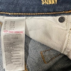 アメリカンイーグル　デニム　スキニー　　の画像