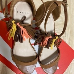 RANDA サンダルの画像