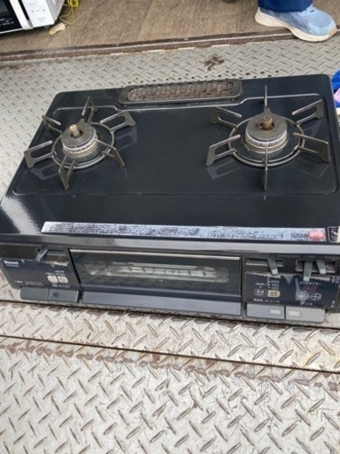 福岡市内配送無料 リンナイ都市ガス用コンロ　RT63WHT-R 　右側強火