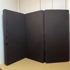 ダブル マットレス 折りたたみ