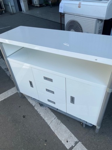 ニトリ キッチンキャビネットシルキ