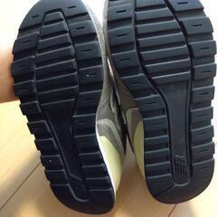 (値下げ！)17　new balanceの画像
