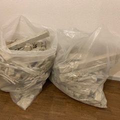 ロックウールボード
端材(断熱材)の画像