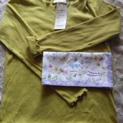 新品フリフリカットソーとおまけ2点