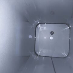 セール中につき、通常特価10,978円より半額の5,489円!　ホクエイ 屋内型灯油タンク 90 角型タンク RT-90K 容量82L 灯油 室内 暖房の画像