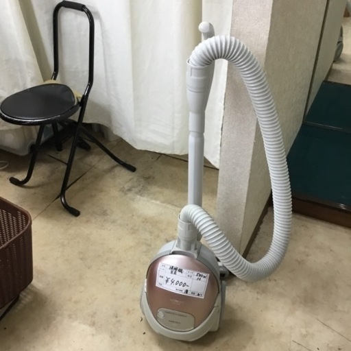 日立　紙パック式掃除機　CV-V500