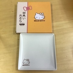 キティちゃん  四角いおさら   ローソン