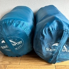 キャンプ用品　寝袋