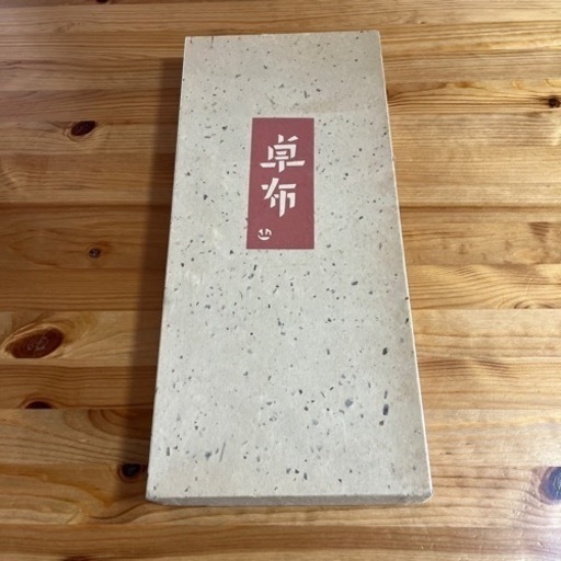 塔と散華　山内武志さん（山内染色工房）テーブルクロス　タペストリー