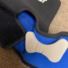 【取引中】スポーツ  ZAMST膝サポーターの画像