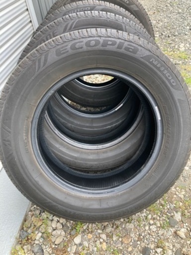 ブリヂストン  エコピア　195/65R15 2019年製
