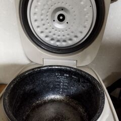 炊飯器の画像