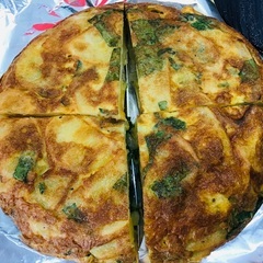 ⭐️バーテンダー、キッチンヘルパー、調理ホールスタッフの画像