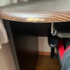PCデスク。使用感があります。貰ってくださる方は居ませんか？の画像