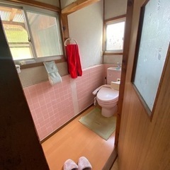 【DIYであなた好みに！】和歌山県田辺市龍神村・日本三大温泉・龍神温泉・広々駐車場&広々土地付き・4DK＋2階＋パーティスペース、戸建賃貸、平家、掘りごたつでゆったり田舎暮らし、2拠点生活、移住・定住・民泊・別荘・シェアハウスしたい方にオススメ！ブリーダーさんもご相談ください - 不動産