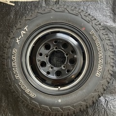 車のパーツ タイヤ、ホイール