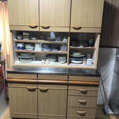 実家処分★食器棚