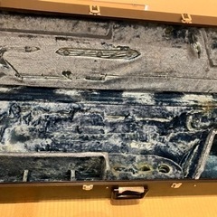 YAMAHA バリトンサックスハード
ケースの画像