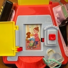 いたずら1歳やりたい放題　ピープルの画像