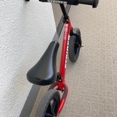 ストライダー　赤の画像