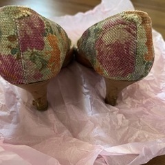 ダイアナ　パンプスの画像