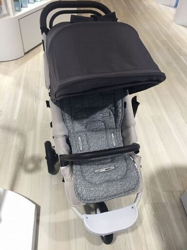 エアバギー ココプレミア ホワイトフレーム 純正オプション付き！(おまけ付)