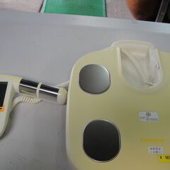 オムロン体重体組成計 カラダスキャン［チェック］HBF-356. 　日焼け変色あり　体重計　体脂肪計の画像