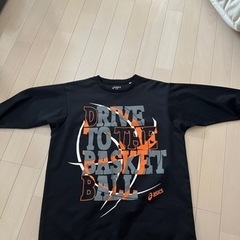 服/ファッション Tシャツの画像
