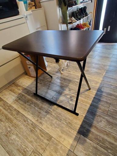 【譲り先決まりました】家具 ダイニング　折り畳み式テーブル
