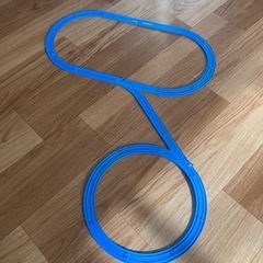 カプセルトイ　電車用線路の画像