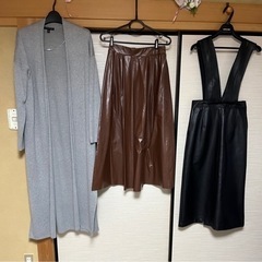 レディースバナナリパブリックなど洋服4点セットの画像