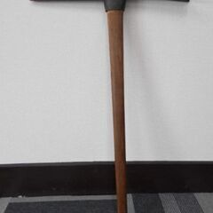 つるはし　ツルハシ 　土木　園芸　3.3kg　除雪道具　必需品