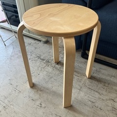 N2405-548 CAINZ 木製スツール ナチュラル キズ汚れ有り