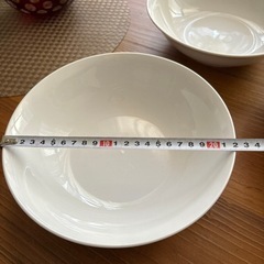 食器３枚セットの画像
