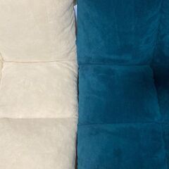 アイリスプラザ 座椅子 青、白２色のセット（取りに来ていただける方）の画像