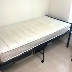シングルベッド