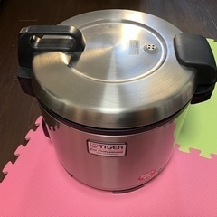 中古品　炊飯器TIGER JNO-B360