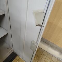 【売却済】1週間限定出品！LION 書庫 書類棚 スチールラック 事務所 会社 開業の画像