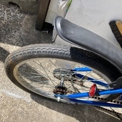 近隣配送無料　自転車 折りたたみ自転車の画像