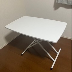 昇降テーブルの画像