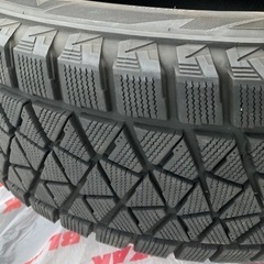 スタッドレス
の画像