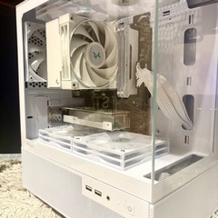 【新品】白いゲーミングPC の画像