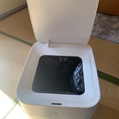 Townew 全自動ゴミ箱の画像