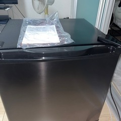 【超美品！】【23年製】小型冷蔵庫   46L