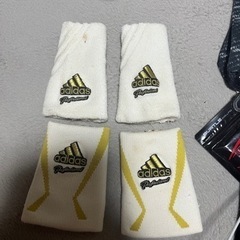 スポーツ 野球　アディダス　リストバンド
