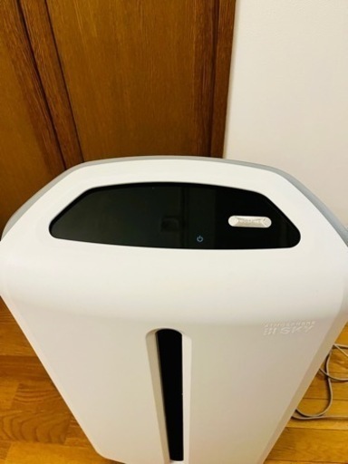 【中古】Amway アトモスフィア SKY 182830166JAAM 2018年制／ （未使用・未開封）カーボン脱臭フィルター付 