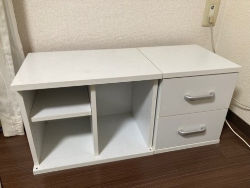 テレビ台、棚