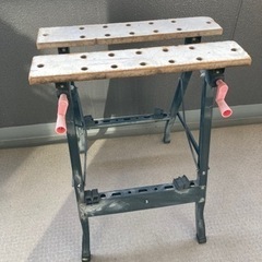 作業テーブル
